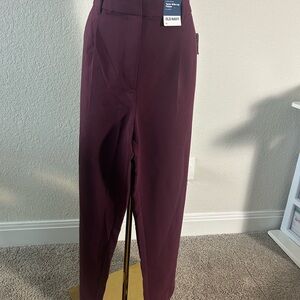 Old Navy  Women’s Burgundy XL Pants